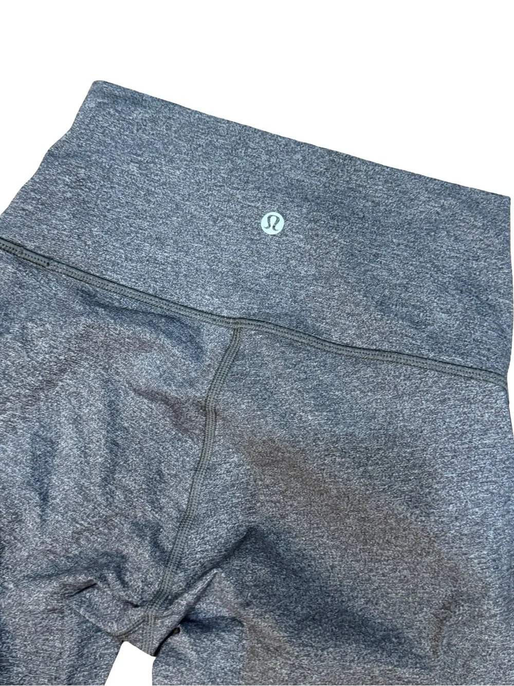 🩶 Lululemon Wunder Under Crop Luxtreme 21